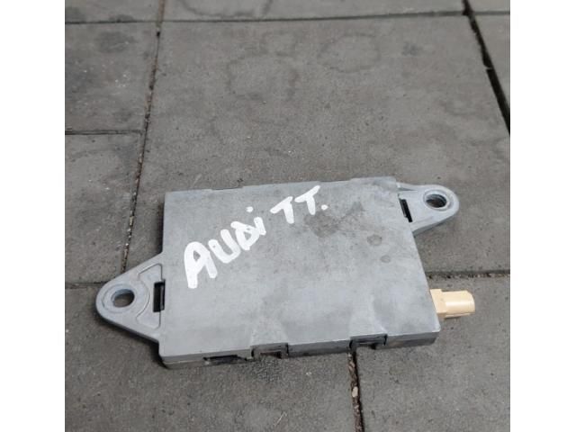 bontott AUDI TT Antenna Erősítő