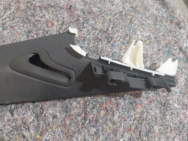 bontott AUDI TT Bal C Oszlop Burkolat