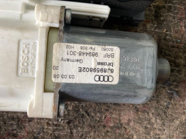 bontott AUDI TT Bal első Ablakemelő Motor