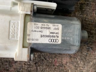 bontott AUDI TT Bal első Ablakemelő Motor