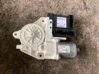 bontott AUDI TT Bal első Ablakemelő Motor