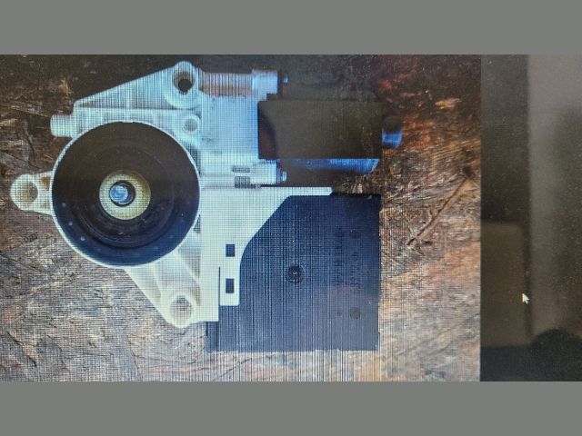 bontott AUDI TT Bal első Ablakemelő Motor