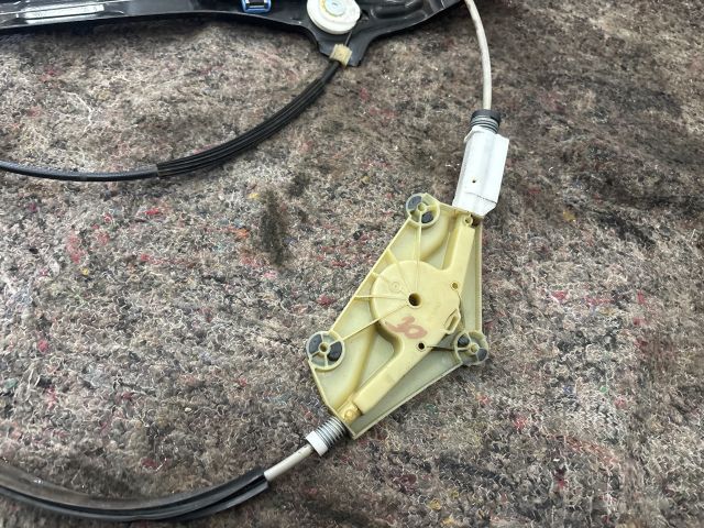 bontott AUDI TT Bal első Ablakemelő Szerkezet (Elektromos)