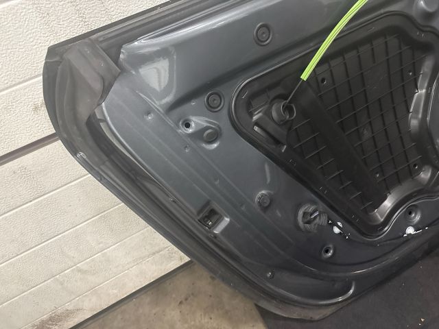 bontott AUDI TT Bal első Ajtó (Részeivel)