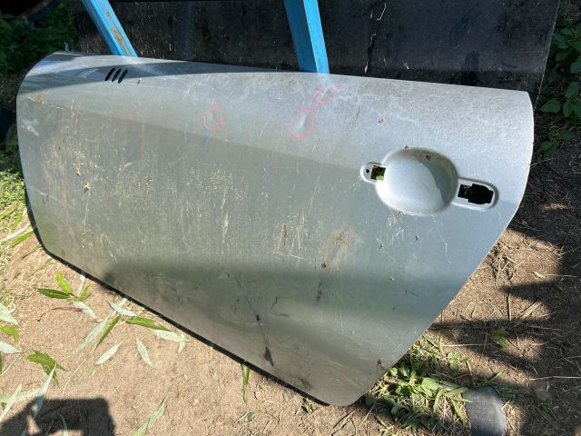 bontott AUDI TT Bal első Ajtó (Üres lemez)