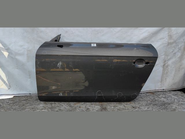 bontott AUDI TT Bal első Ajtó (Üres lemez)