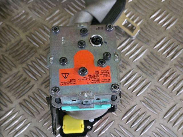 bontott AUDI TT Bal első Biztonsági Öv