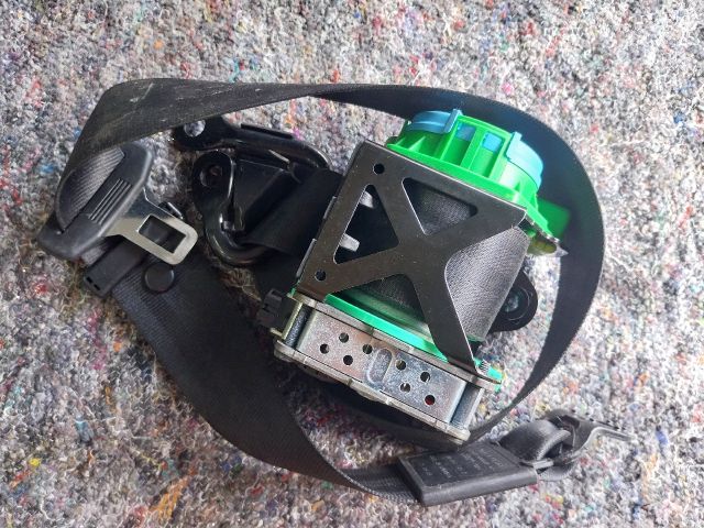 bontott AUDI TT Bal első Biztonsági Öv