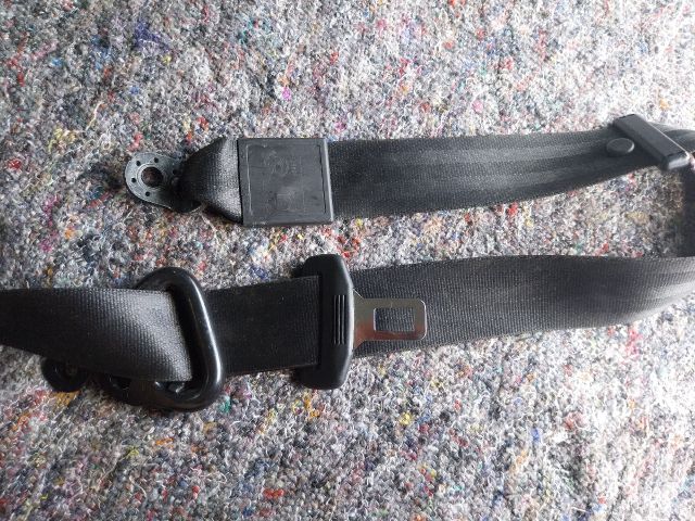 bontott AUDI TT Bal első Biztonsági Öv