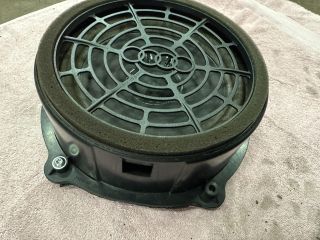 bontott AUDI TT Bal első Hangszóró