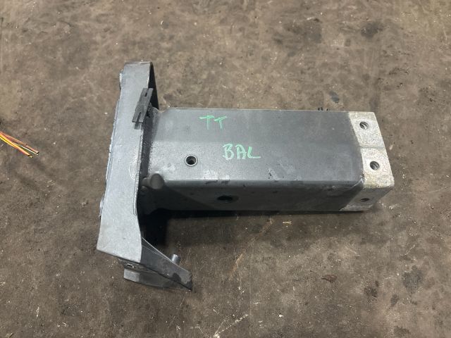 bontott AUDI TT Bal első Hossznyúlvány