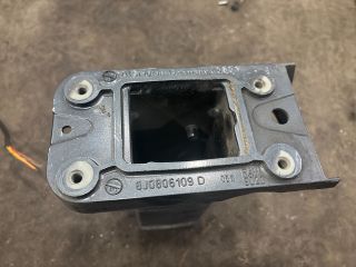 bontott AUDI TT Bal első Hossznyúlvány