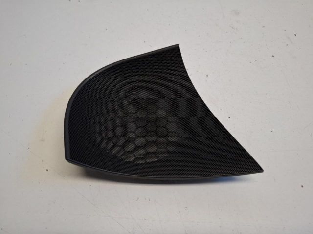 bontott AUDI TT Bal első Kis Hangszóró Burkolat