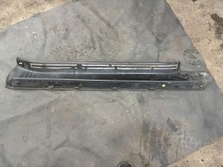 bontott AUDI TT Bal első Küszöb Díszléc