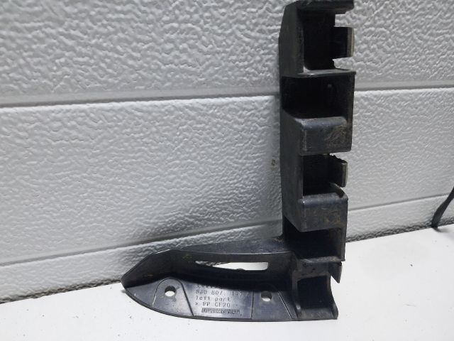 bontott AUDI TT Bal első Lökhárító Tartó (Műanyag)