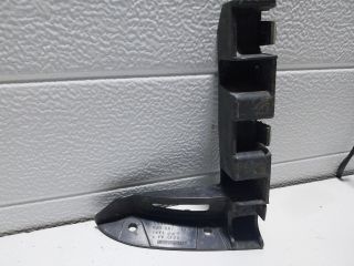 bontott AUDI TT Bal első Lökhárító Tartó (Műanyag)