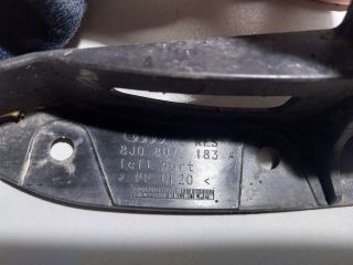 bontott AUDI TT Bal első Lökhárító Tartó (Műanyag)