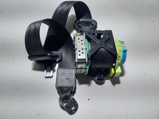 bontott AUDI TT Bal első Övfeszítő