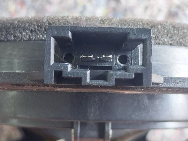 bontott AUDI TT Bal hátsó Hangszóró