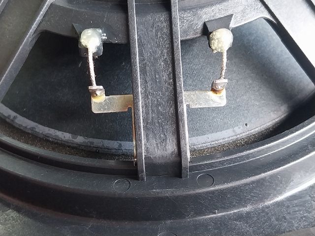 bontott AUDI TT Bal hátsó Hangszóró