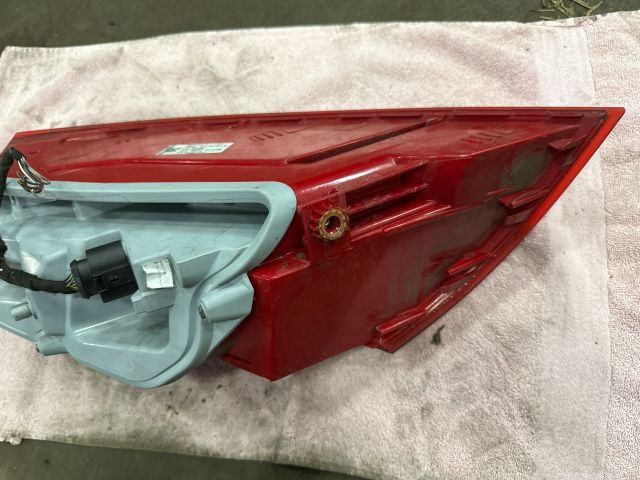 bontott AUDI TT Bal Hátsó Lámpa