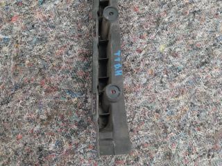 bontott AUDI TT Bal hátsó Lökhárító Tartó (Műanyag)