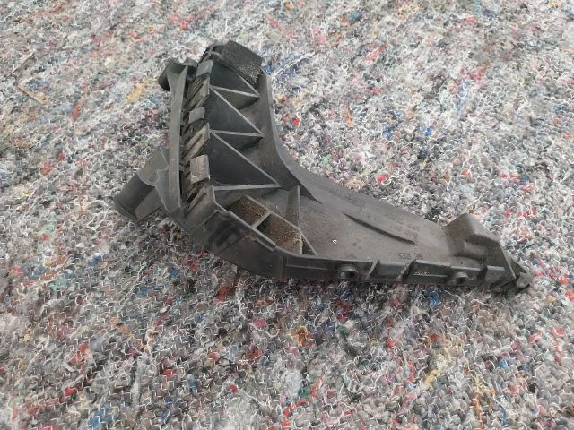 bontott AUDI TT Bal hátsó Oldal Lökhárító Tartó (Műanyag)