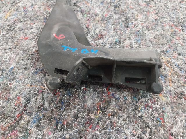 bontott AUDI TT Bal hátsó Oldal Lökhárító Tartó (Műanyag)