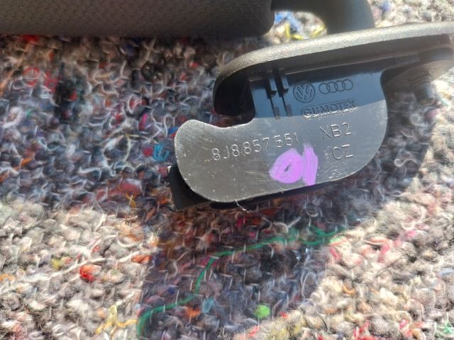 bontott AUDI TT Bal Napellenző