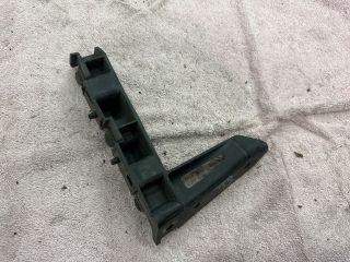 bontott AUDI TT Bal Sárvédő Oldaltartó