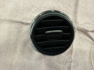 bontott AUDI TT Bal Szellőző