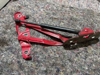 bontott AUDI TT Csomagtérajtó Bal Zsanér