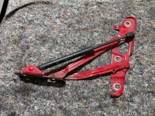 bontott AUDI TT Csomagtérajtó Jobb Zsanér