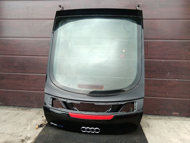 bontott AUDI TT Csomagtérajtó (Részeivel)