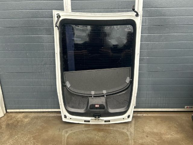 bontott AUDI TT Csomagtérajtó (Üres lemez)