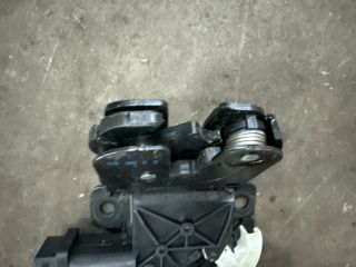 bontott AUDI TT Csomagtérajtó Zárszerkezet