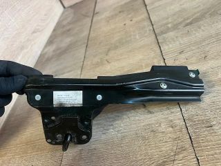 bontott AUDI TT Csomagtérajtó Zárszerkezet