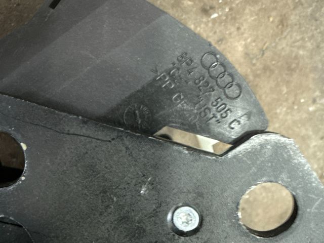 bontott AUDI TT Csomagtérajtó Zárszerkezet