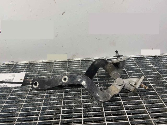 bontott AUDI TT Csomagtérajtó Zsanér