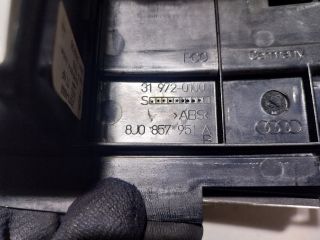 bontott AUDI TT Első Hamutartó