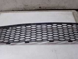 bontott AUDI TT Első Lökhárító Alsó Középső Díszrács