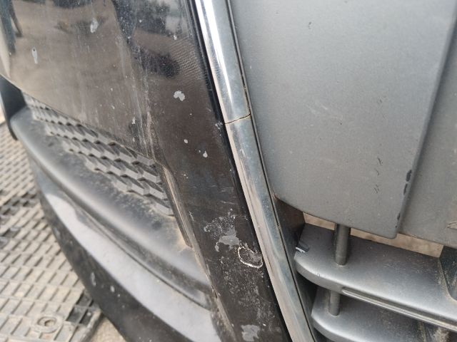 bontott AUDI TT Első Lökhárító (Részeivel)