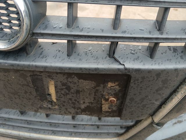 bontott AUDI TT Első Lökhárító (Részeivel)