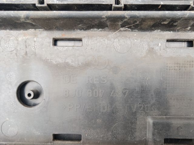 bontott AUDI TT Első Lökhárító (Részeivel)