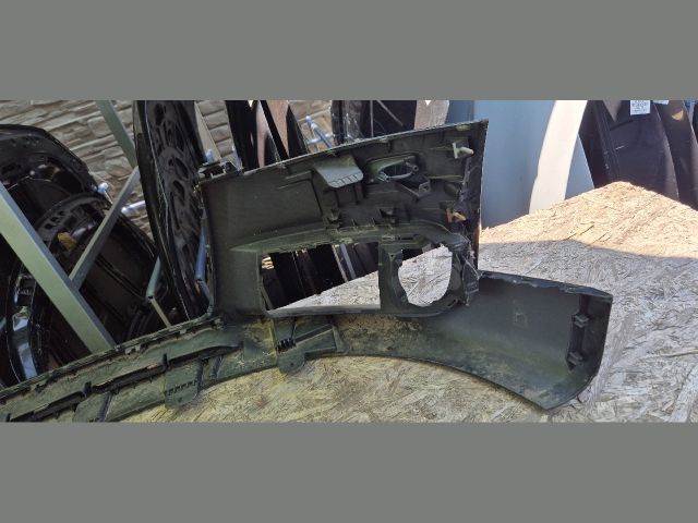 bontott AUDI TT Első Lökhárító (Üresen)