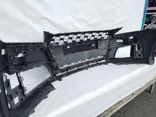 bontott AUDI TT Első Lökhárító (Üresen)