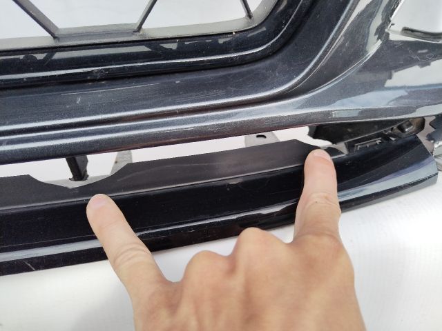 bontott AUDI TT Első Lökhárító (Üresen)