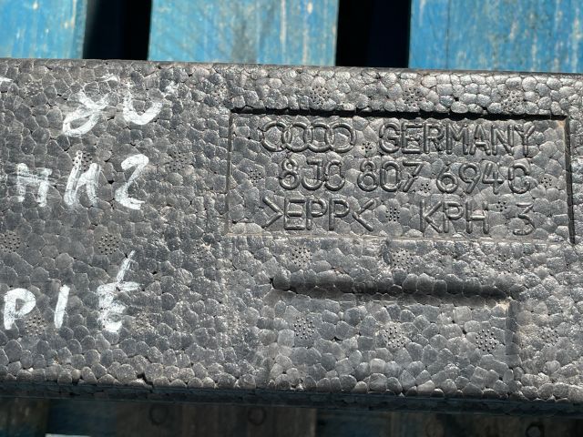 bontott AUDI TT Első Lökhárító Ütközés Elnyelő Hab