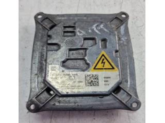 bontott AUDI TT Fényszóró Elektronika