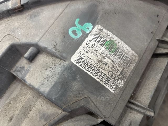 bontott AUDI TT Fényszóró Pár